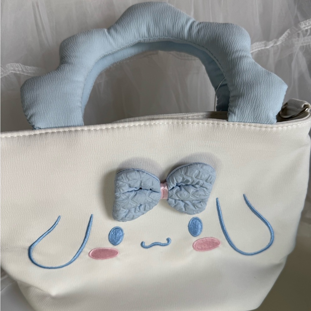 Sanrio Cinnamoroll Pillow Handle Bag